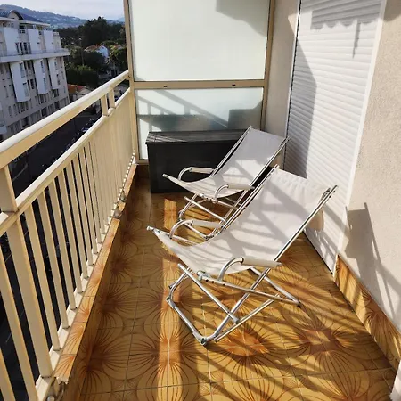 Daire Elegance Et A Juan-les-pins *